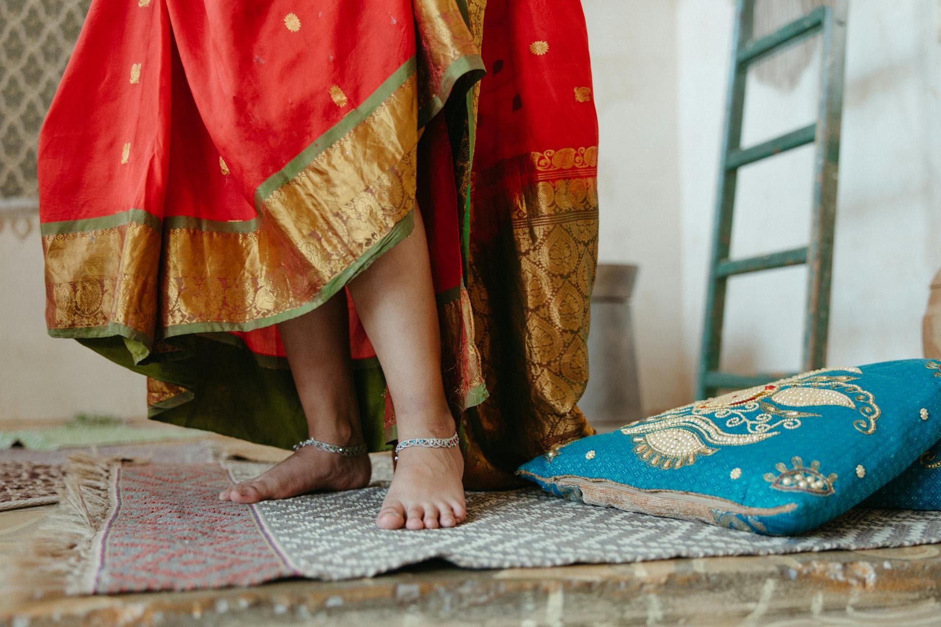 Artisan working with a traditional handloom